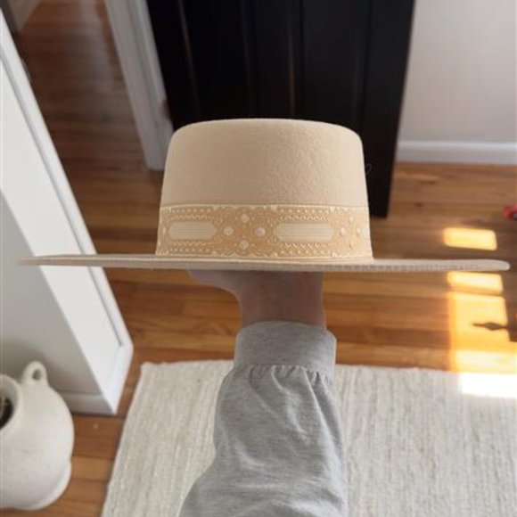 Lack of Color Hat